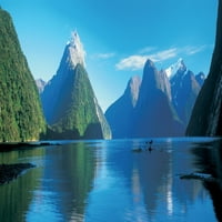 Pogled na Milford Sound, Nacionalni park Fiordland, South Island Novi Zeland, Novi Zeland Poster Print