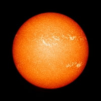 Puno sunce pokazuje print za izbacivanje koronalnog masovnog izbacivanja