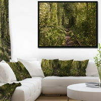 Art Designart Tunel stabla u šumi Pejzaž fotoaponeriran Framed Canvas Art Print In. Visok. Visok