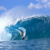 Havaji, Oahu, Sjeverna obala, cjevovod Surfer izlazi iz talasa, ispis postera za curenje
