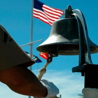 Marine zvuči zvono počastiti pali marinci tokom ceremonije plakata ispisa slika Stocktrek
